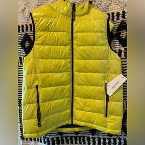 Brand new with tags Calvin Klein water resistant puffer vest